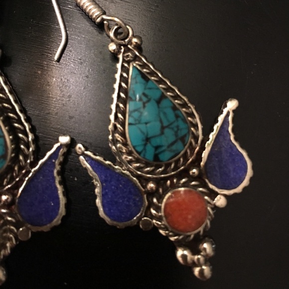 Beautiful turquoise and coral earrings - Picture 4 of 5